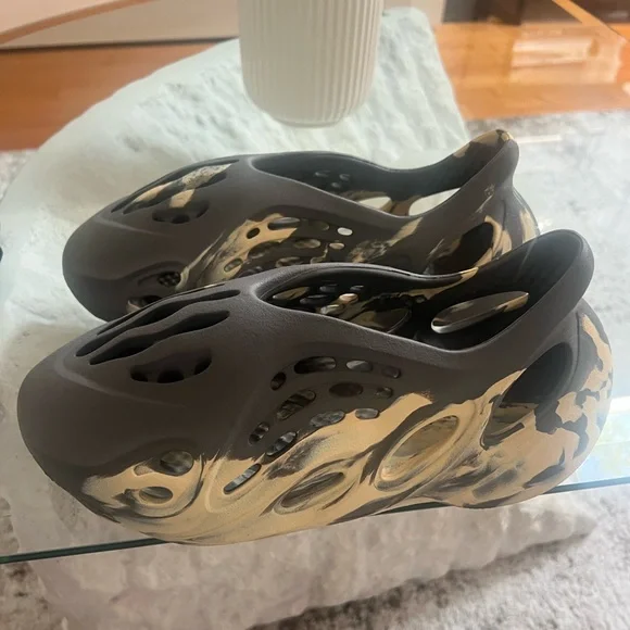 Yeezy | Shoes | Yeezy Foam Runner Mxt Moon Grey Men Size 7 | Poshmark